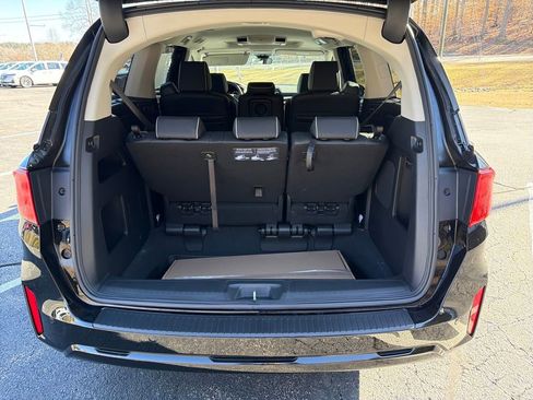 New 2026 Honda Odyssey Touring image 26