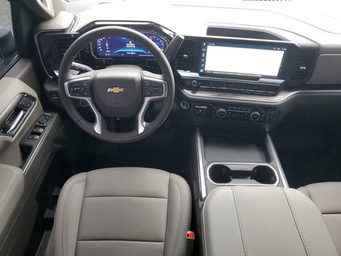 Certified 2025 Chevrolet Silverado 2500 LTZ w/ LTZ Convenience Package image 14