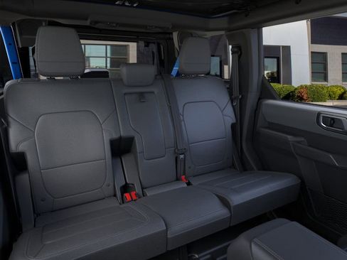 New 2025 Ford Bronco Big Bend w/ Black Diamond Package image 11