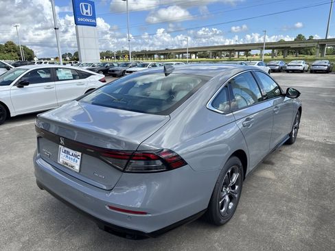 New 2025 Honda Accord EX-L image 4