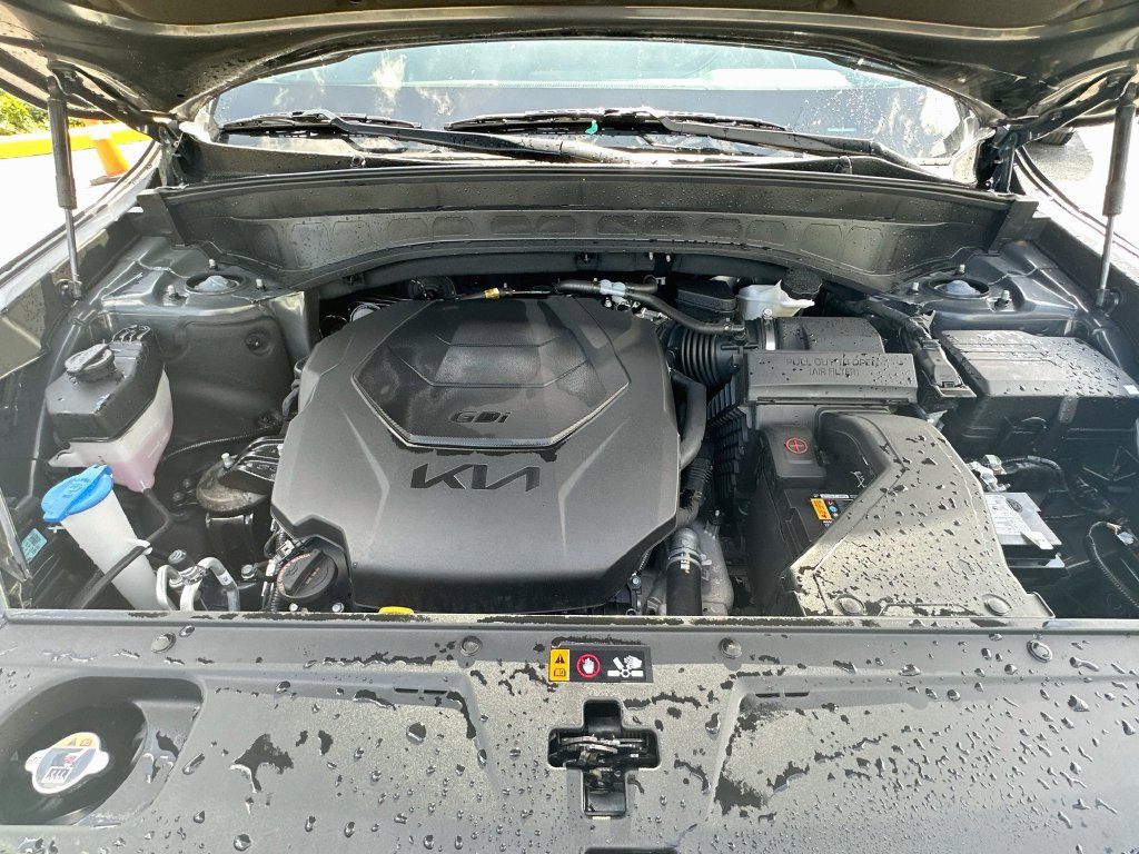 Used 2025 Kia Telluride S FWD image 33