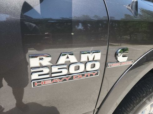 Used 2018 RAM 2500 Laramie AWD/4WD image 14