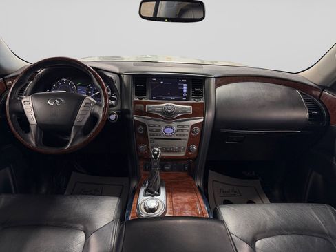 Used 2018 INFINITI QX80 4WD w/ Driver Assistance Package image 17