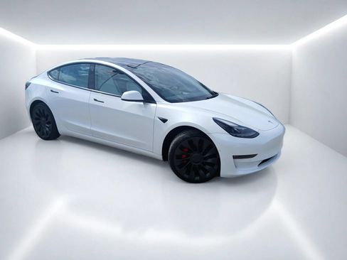 Used 2022 Tesla Model 3 Performance AWD/4WD image 2