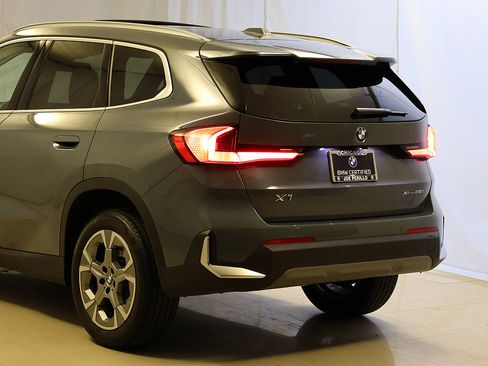 Certified 2023 BMW X1 xDrive28i w/ Convenience Package AWD/4WD image 8