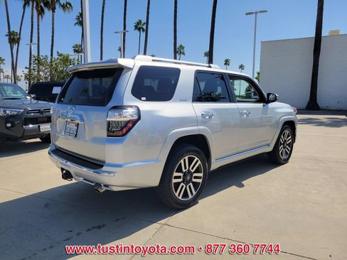 Used 2023 Toyota 4Runner Limited RWD image 4