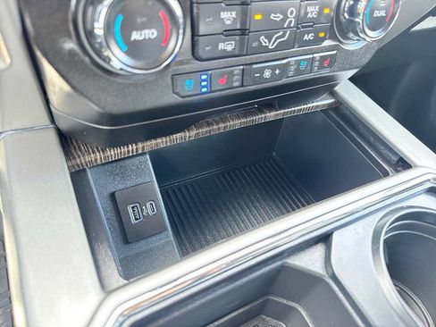 Used 2021 Ford F250 Lariat w/ Chrome Package AWD/4WD image 31
