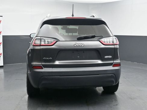 Used 2019 Jeep Cherokee Latitude Plus w/ Comfort/Convenience Group AWD/4WD image 7
