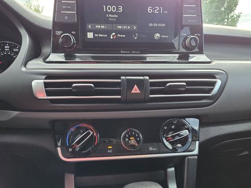 Used 2022 Kia Seltos LX AWD/4WD image 18