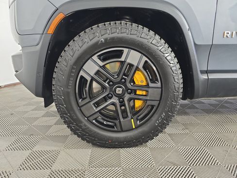 Used 2023 Rivian R1S Adventure Quad AWD/4WD image 9