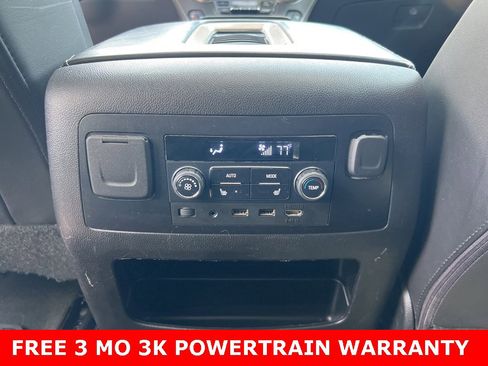 Used 2020 GMC Yukon Denali image 26