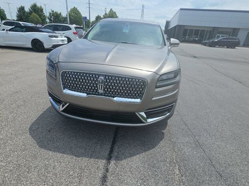 Used 2019 Lincoln Nautilus Select w/ Cargo Utility Package FWD image 7