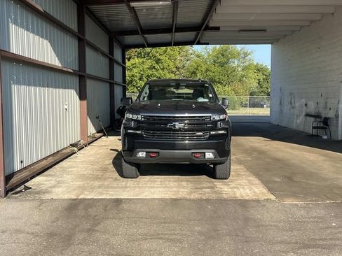 Used 2021 Chevrolet Silverado 1500 LT Trail Boss AWD/4WD image 6