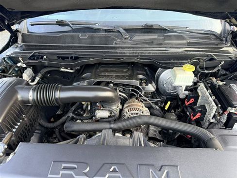 Used 2019 RAM 1500 Big Horn AWD/4WD image 33