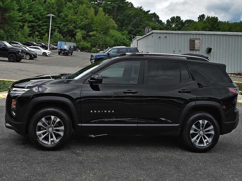 Used 2025 Chevrolet Equinox LT w/ Convenience Package II AWD/4WD image 4