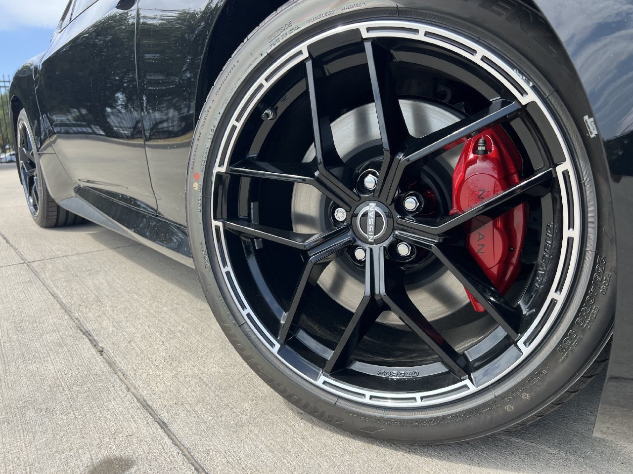 New 2027 Nissan Z Performance RWD image 6