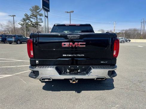 Used 2024 GMC Sierra 1500 SLT image 5