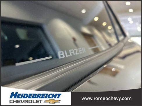 Used 2024 Chevrolet Blazer EV LT AWD/4WD image 37