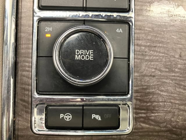 Used 2019 Ford Expedition Max Limited w/ Equipment Group 302A AWD/4WD image 34