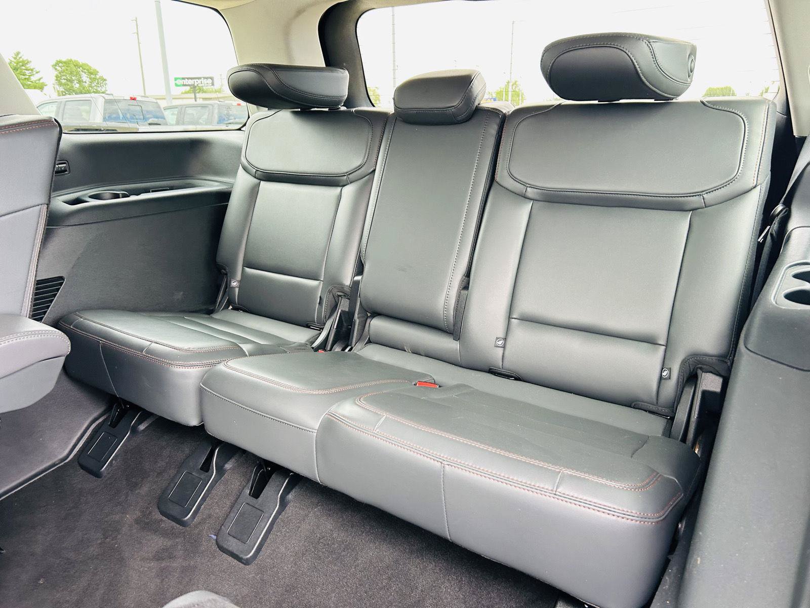 Used 2025 Ford Expedition Active AWD/4WD image 34