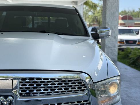 Used 2014 RAM 1500 Laramie w/ Convenience Group image 12