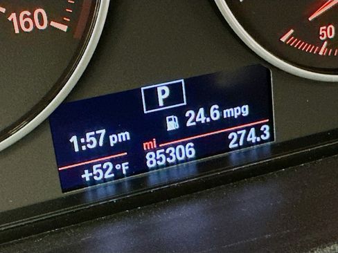 Used 2017 BMW 330i xDrive Sedan image 19