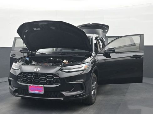 New 2026 Honda HR-V LX image 37