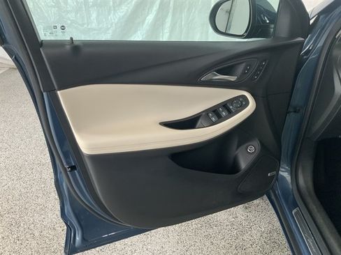 Used 2024 Buick Encore GX Avenir w/ Avenir Convenience Package AWD/4WD image 17