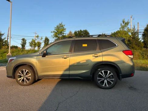 Used 2019 Subaru Forester Limited AWD/4WD image 15