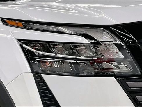 New 2026 Nissan Pathfinder Rock Creek AWD/4WD image 15