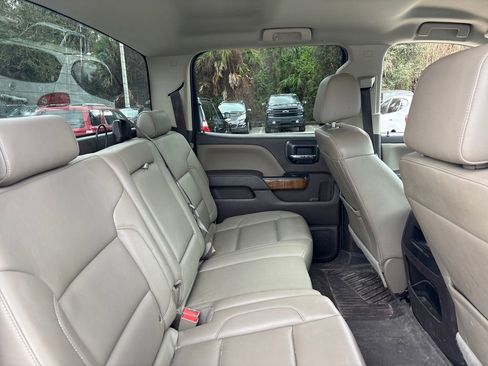 Used 2017 GMC Sierra 1500 SLT w/ SLT Premium Package image 29