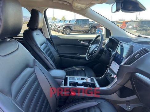 Used 2024 Ford Edge SEL image 25