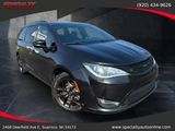 Used 2019 Chrysler Pacifica Limited w/ S Appearance Package image 2