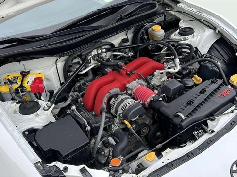 Used 2017 Toyota 86 image 29