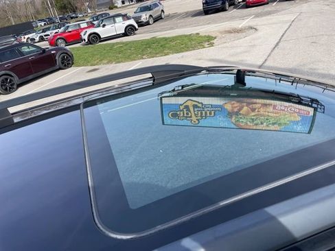 Used 2018 Subaru Forester 2.5i Premium w/ All-Weather Package image 23