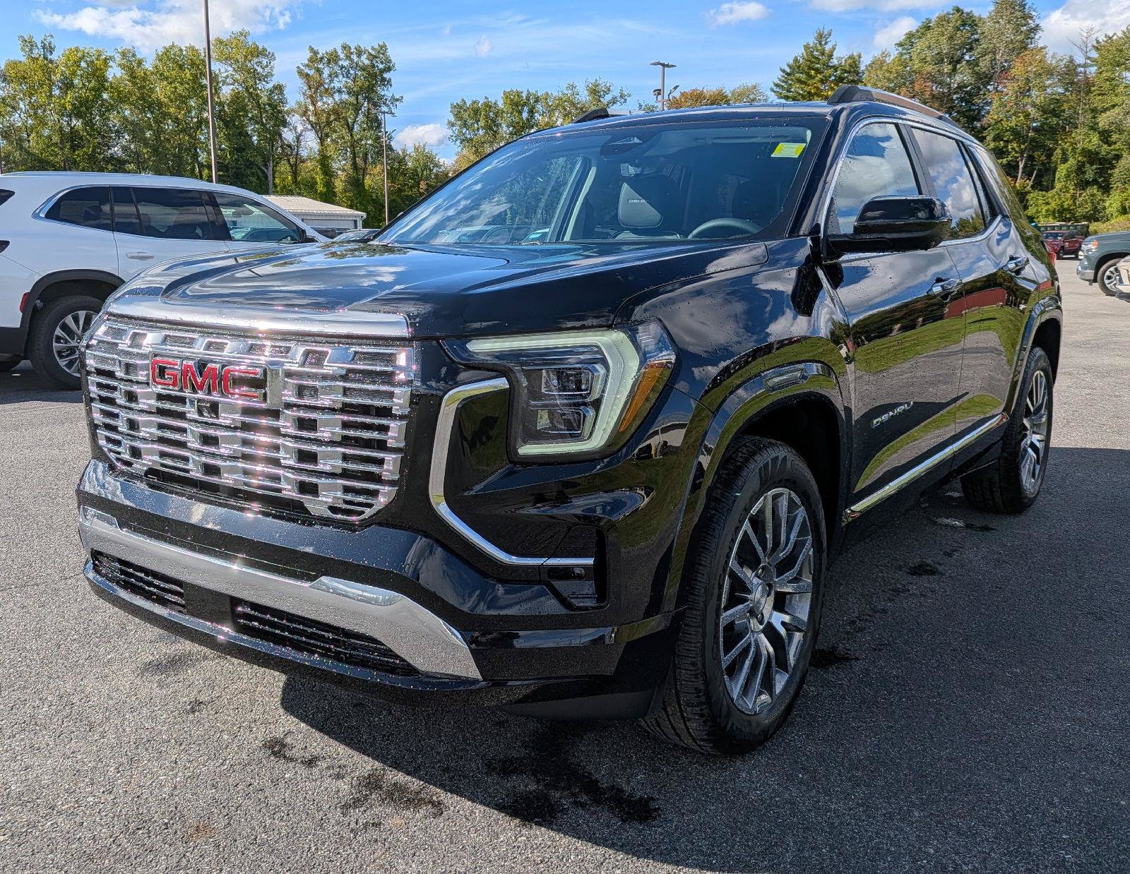 New 2027 GMC Terrain Denali AWD/4WD image 4