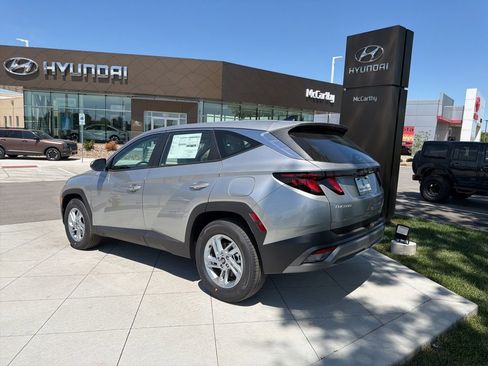 New 2026 Hyundai Tucson SE FWD image 3
