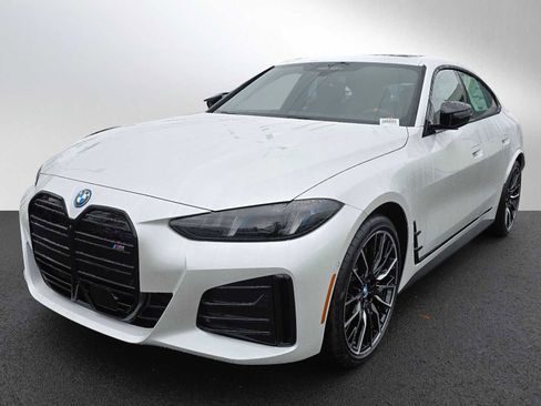 New 2025 BMW i4 M50 image 7