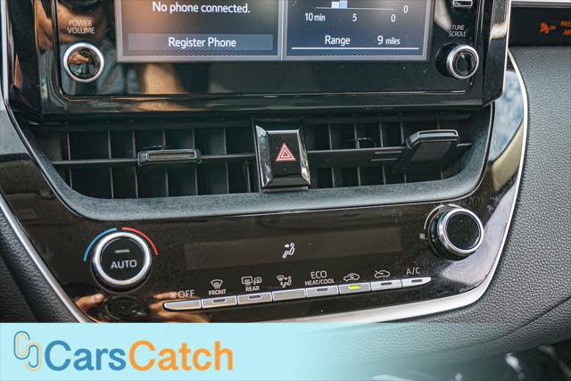 Used 2020 Toyota Corolla LE FWD image 29