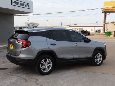 Used 2023 GMC Terrain SLE w/ LPO, Floor Liner Package image 4