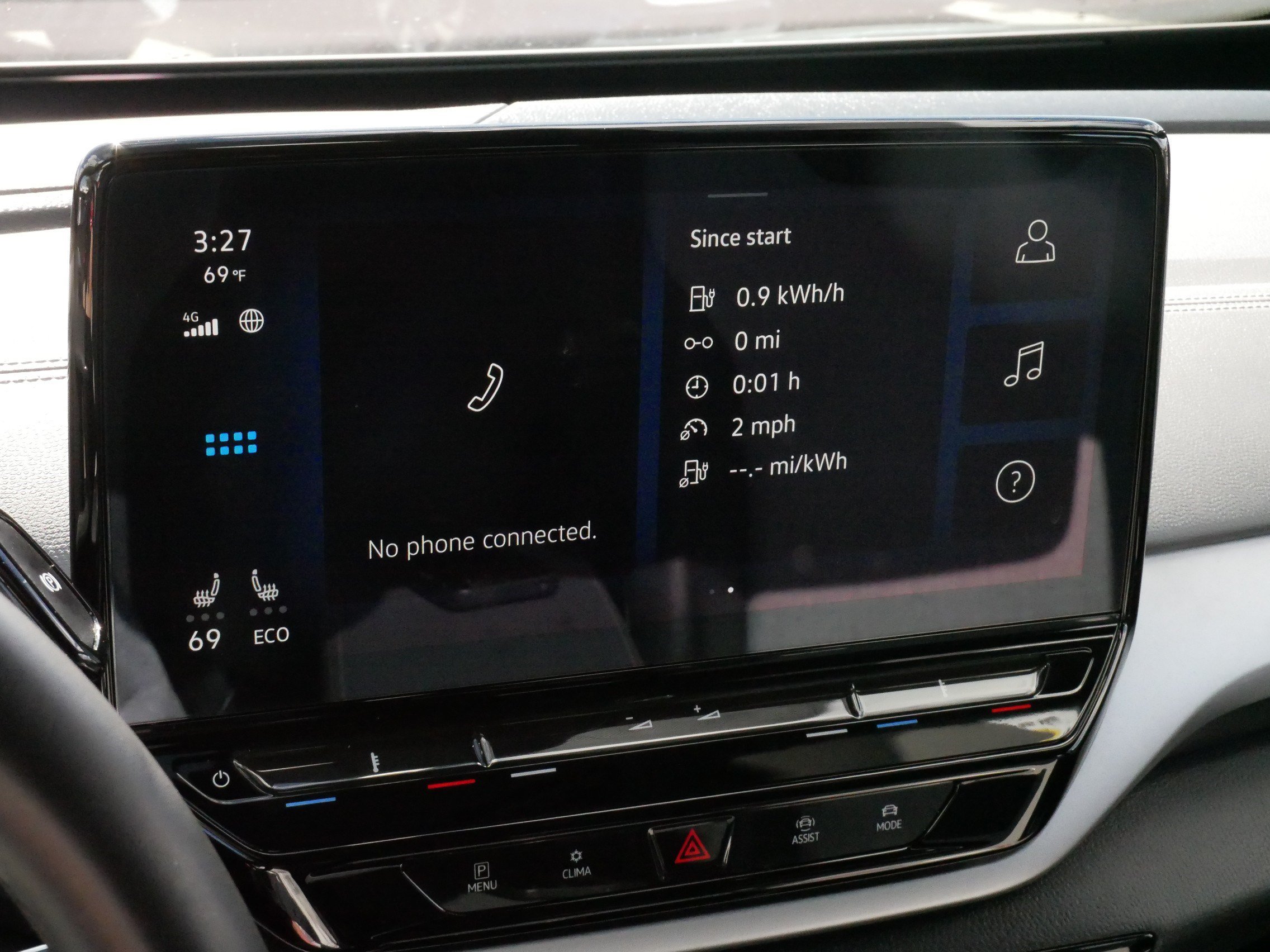 Certified 2023 Volkswagen ID.4 Pro AWD/4WD image 18