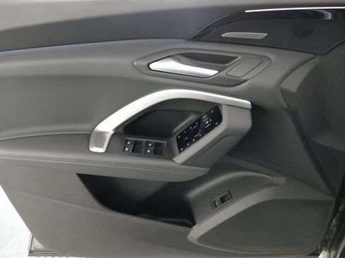 New 2025 Audi Q5 Premium Plus image 10