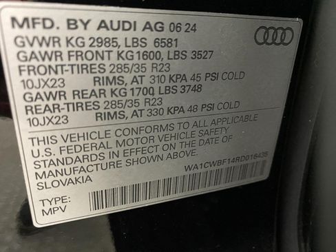 Used 2024 Audi SQ8 Prestige AWD/4WD image 34