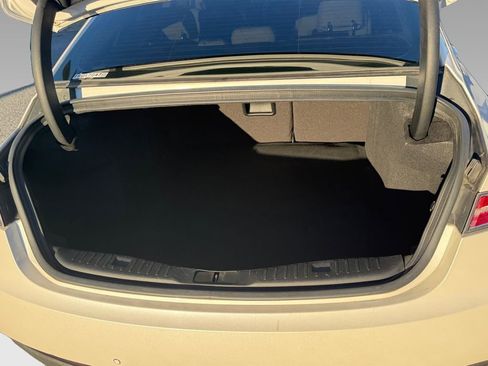 Used 2015 Lincoln MKZ w/ Equipment Group 101A Select image 23