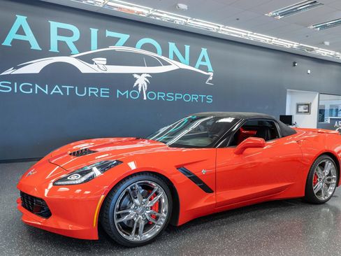 Used 2014 Chevrolet Corvette Stingray Convertible w/ 2LT Preferred Equipment Group RWD image 1