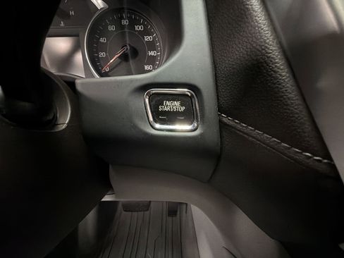 Used 2019 GMC Acadia SLT image 16