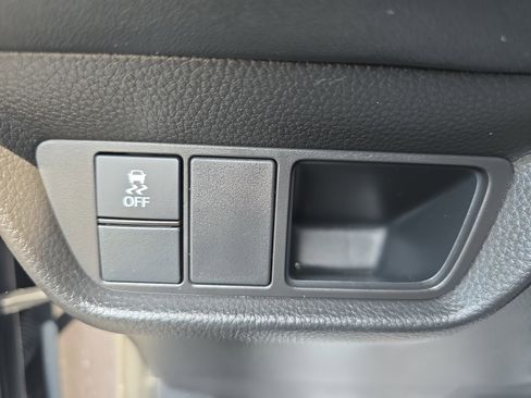 Used 2023 Honda HR-V EX-L image 25