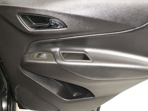Used 2024 Chevrolet Equinox LT FWD image 14