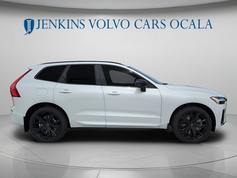 New 2026 Volvo XC60 B5 Ultra w/ Climate Package AWD/4WD image 2