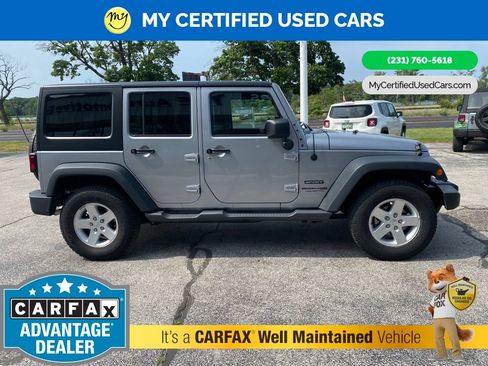Used 2018 Jeep Wrangler Unlimited Sport S AWD/4WD image 4